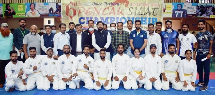 Union MoS Youth Affairs and Sports felicitates Pencak Silat medallists