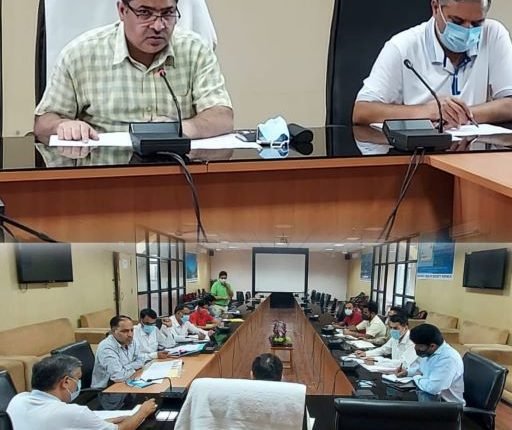 DC Poonch Inder Jeet reviews Power Supply scenario, progress of education sector projects