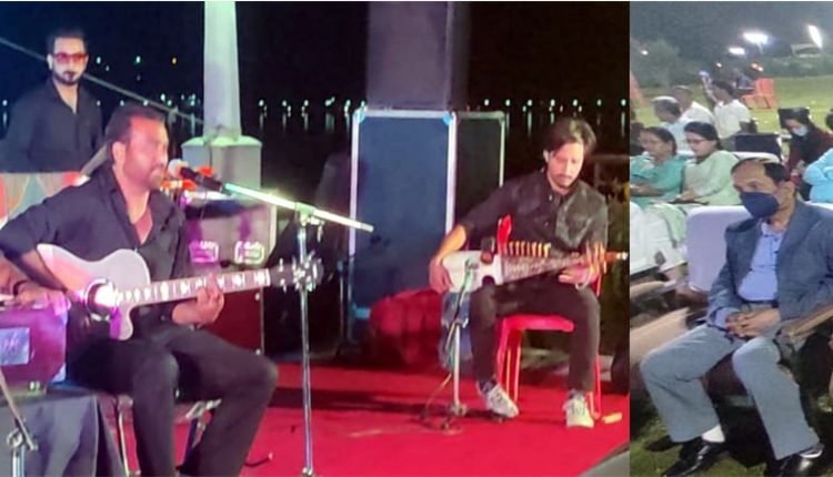 Tourism Deptt. organises Musical Evening at SKICC, Srinagar