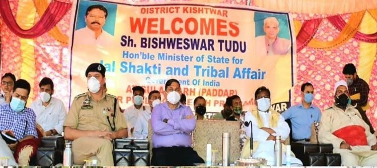 Union MoS Jal Shakti, Tribal Affairs conducts day long tour of Kishtwar areas