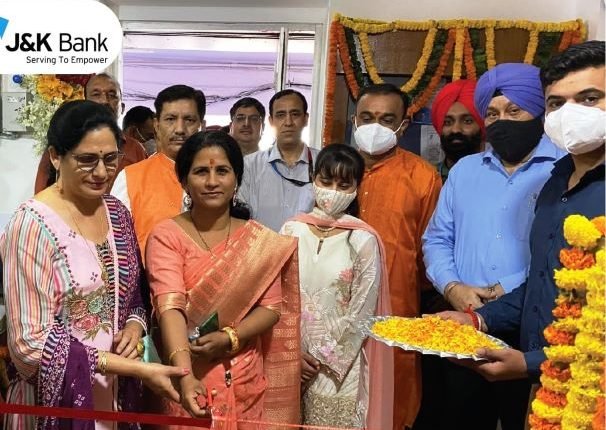 J&K Bank opens Fresh Cash Counter at Shri Mata Vaishno Devi Bhawan