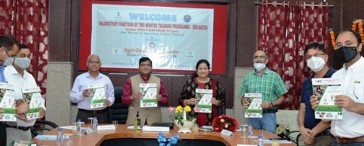 2 Month Agripreneurship Training Programme under RKVY-RAFTAAR Project concludes at SKUAST-Jammu