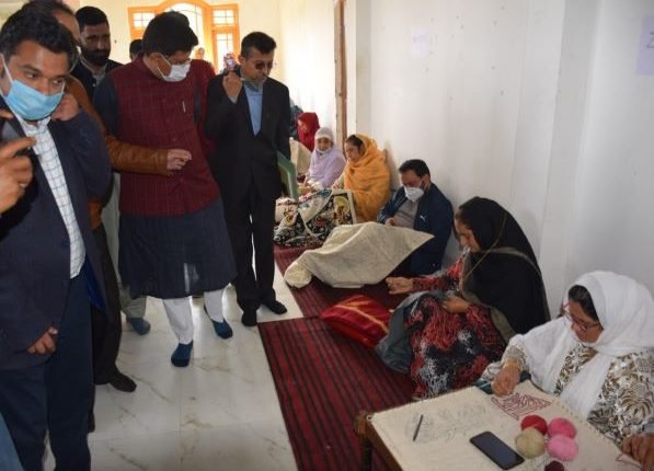 Two day J&K visit of Piyush Goyal concludes