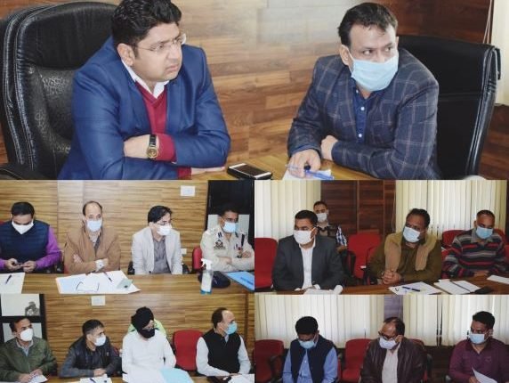 Div Com reviews progress of works in Bhaderwah; interacts with farmers, PRIs