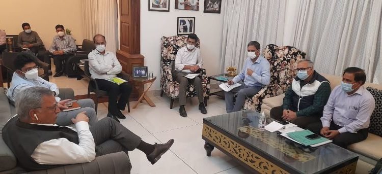 Advisor Farooq Khan reviews Tawi Barrage, River front view projects