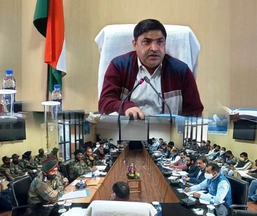 DDC Poonch reviews land acquisition cases of Army