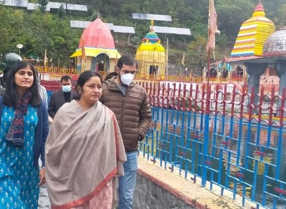 Union MoS Education visits Martand Sun temple