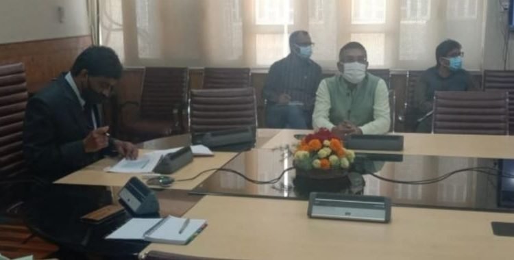 Chief Secretary reviews public health response to COVID 19