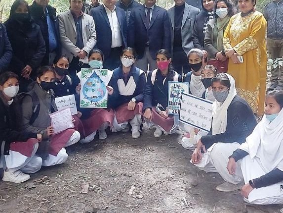 JKPCC organises Nature Walk to celebrate Azadi Ka Amrit Mahotsav