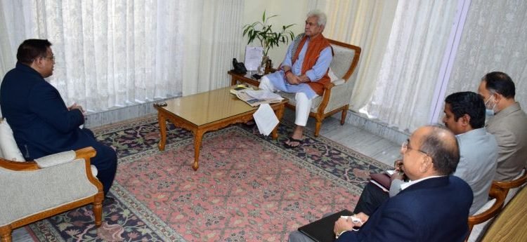Member NITI Aayog calls on Lt Governor Manoj Sinha