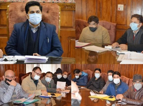 DC Bandipora reviews progress of roads and infrastructure