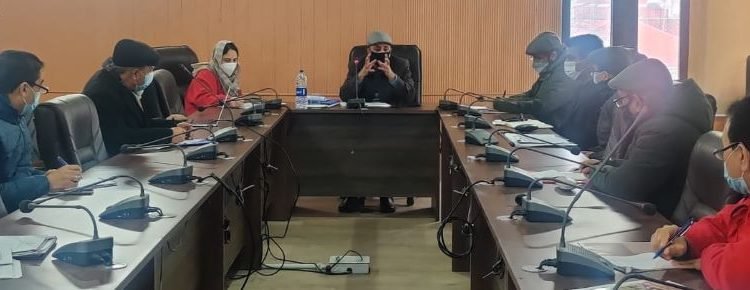 DG Horticulture Kashmir reviews implementation of various departmental schemes, MIDH
