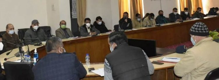 DDC Rajouri calls for proactive approach to address development concerns of public
