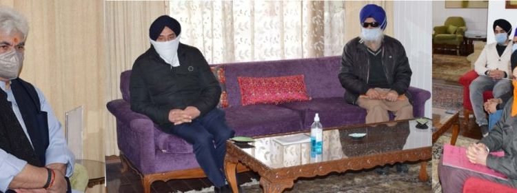 Several Delegations call on Lt Governor Manoj Sinha at Srinagar