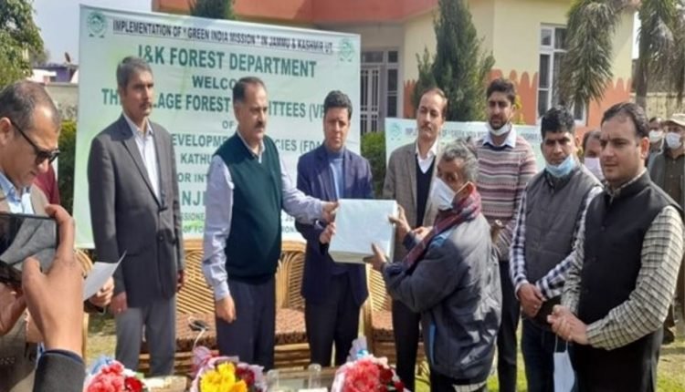 Sanjeev Verma conducts extensive tour of Kathua interacts with VFCs, PRIs