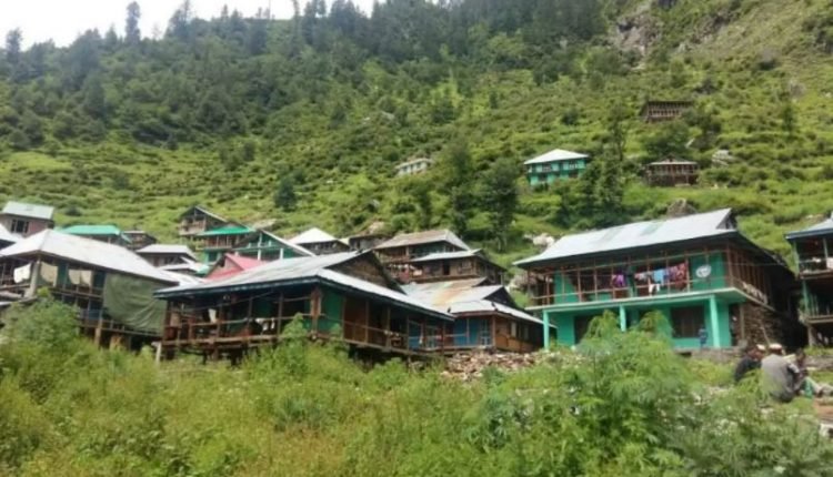 Convergence of Forest Activities with MGNREGS, Forests Right Act, reviews progress on “Har Gaon Hariyali”