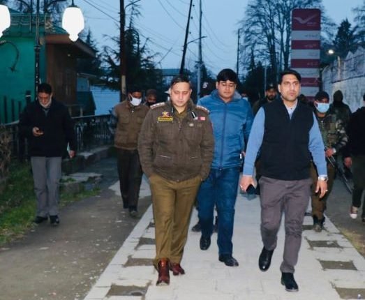 DC Srinagar, SSP cracks whip on Drug Peddling; raids conducted at dozen locations