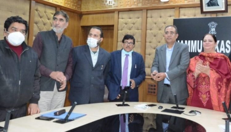 Rohit Kansal launches Learning Management System in Colleges