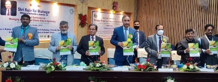 Advisor Bhatnagar addresses three day ‘National Conference on Managing Weather & Climate Risks in Agriculture’ at SKUAST-K