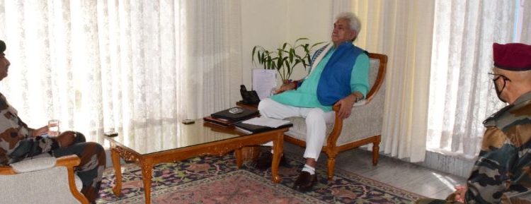 GOC 9 Corps, others call on Lt Governor Manoj