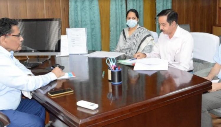 Principal Secretary I&FC Ashok Kumar Parmar reviews progress on Ujh Multipurpose Project