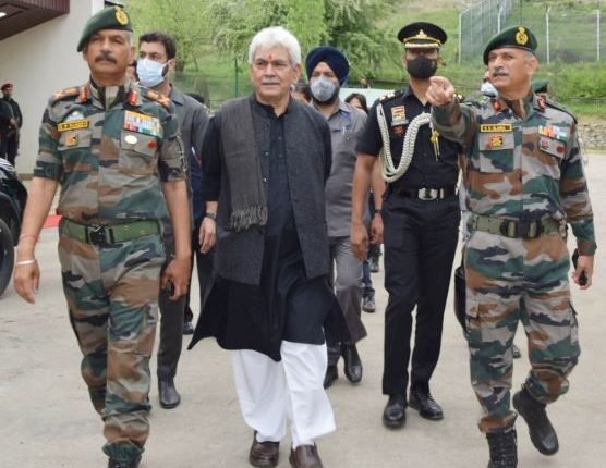 Lt Governor addresses hundreds of enthusiastic youths, citizens of North Kashmir at “Sahi Raasta” programme in Baramulla