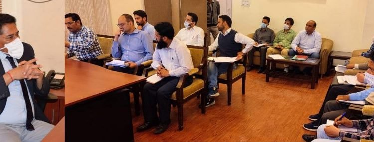 Principal Secretary reviews functioning, progress of Mining Deptt