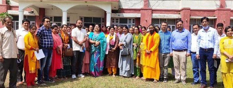 Reasi Admin. organise an interactive cum awareness session on Bamboo Craft for women