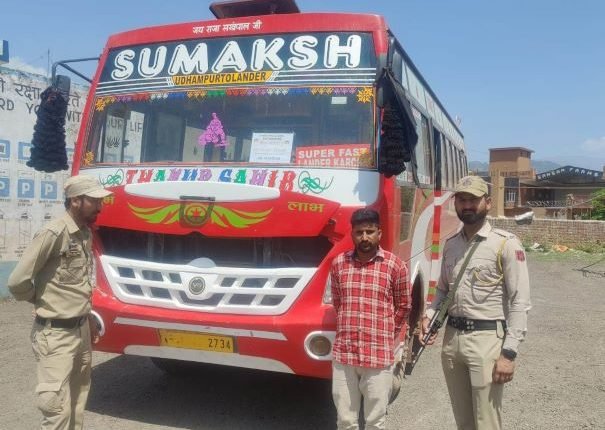 Viral Video of negligent driving:  MVD Udhampur seized vehicle, initiates process for suspension of driving licence