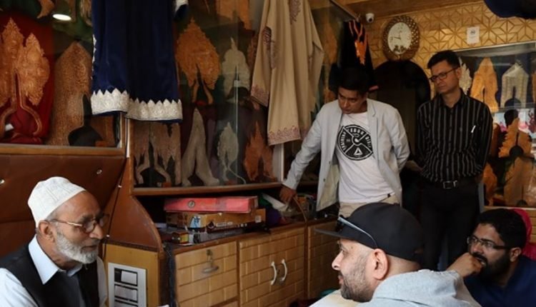 Srinagar Craft Safari 7th edition starts at the Craft founders bylanes