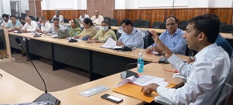 DC Jammu Anshul Garg reviews progress of works under B2V3