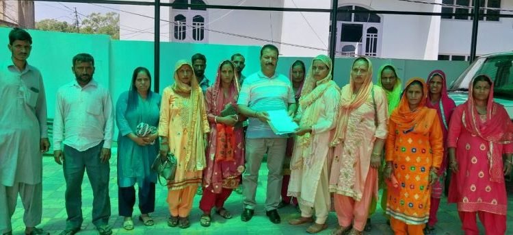 Block Narsoo Deputation calls on DDC Chairperson Udhampur