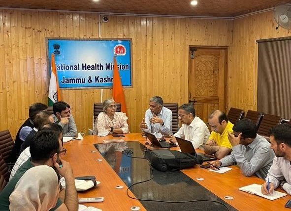 MoH&FW team visits J&K; holds series of meetings with MD NHM, J&K