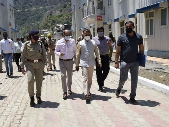 Nitishwar Kumar visits Ramban, reviews arrangements for Shri Amarnathji Yatra