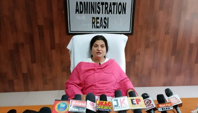 Reasi admin hosts Cultural & Craft Mela in village Bakkal –abode to world’s highest railway bridge