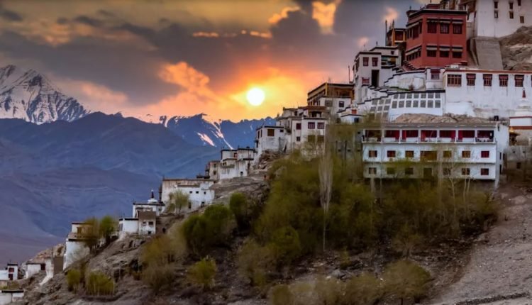 J&K apportions 1083 more employees to Ladakh UT