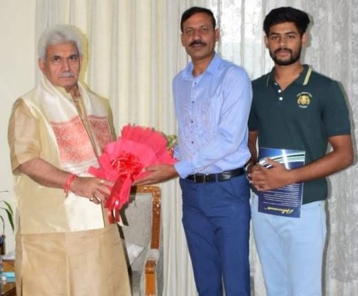 DDC Chairman, former legislator, representatives of CCI, Traders federation call on Lt Governor