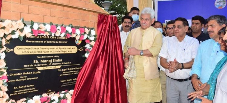 LG Manoj Sinha inaugurates and lays the foundation stone of various Jammu Smart City Projects worth around Rs 97.11 crore