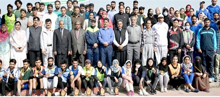 Cluster University Srinagar organizes Annual Inter-College Road Race-2022 for Boys & Girls