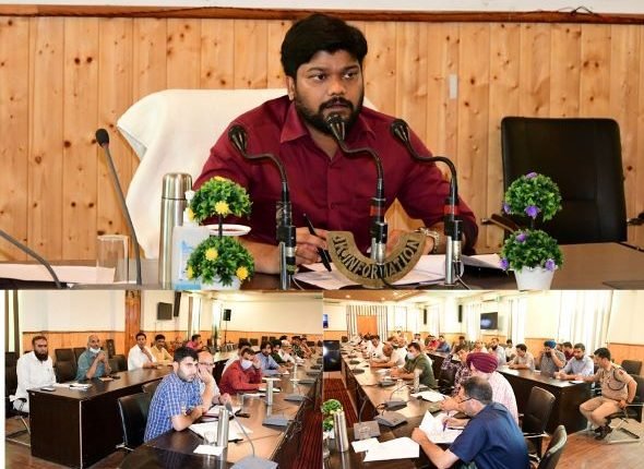 DC Ganderbal reviews Independence Day, 2022 arrangements