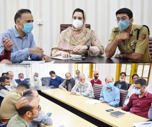 DC B'la interacts with various Shia delegations; listens their issues regarding upcoming Muharram-ul-Harram