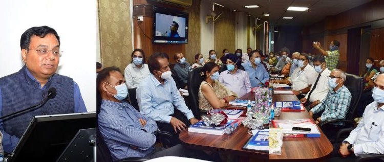 Dwivedi urges Medical officers to Work for patient wellness, not just treatment