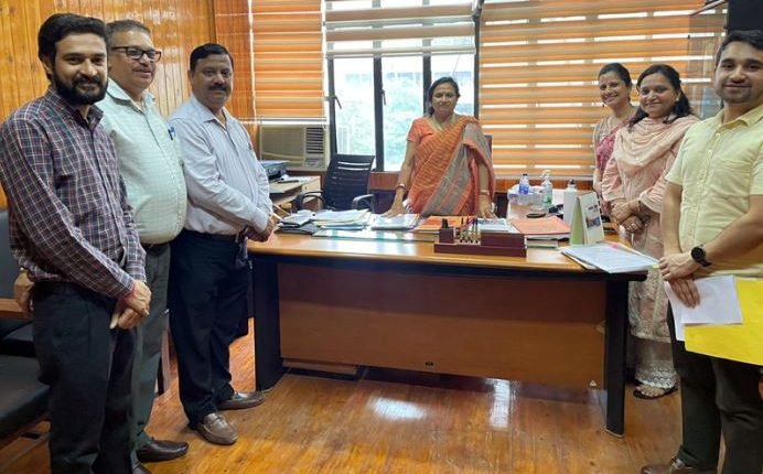 Delegation of Laghu Udyog Bharti calls on ST Commissioner