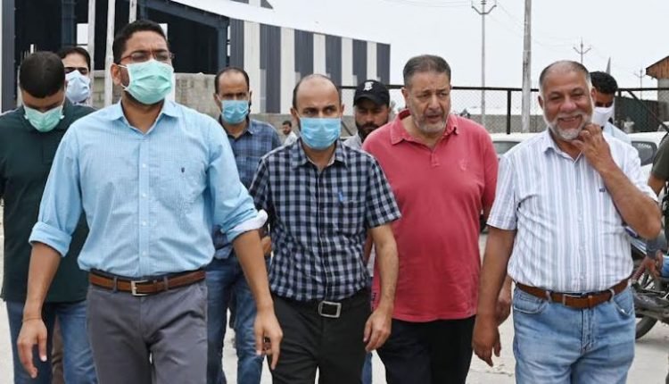 DC Shopian Visits Industrial Estate Aglar