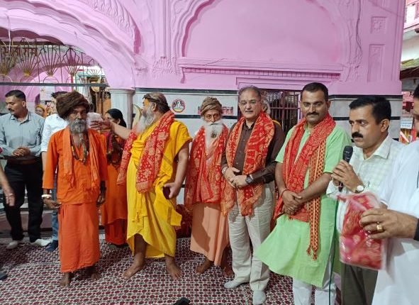 Kavinder flags off Mata Rudra Ganga Yatra