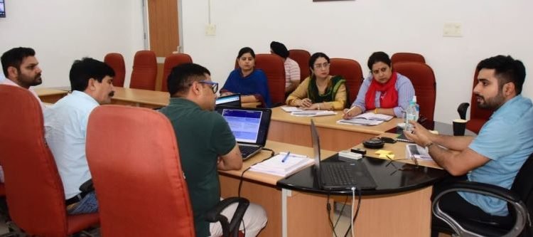 Director Information, Akshay Labroo reviews status of implementation of actionable points under Media Policy 2020