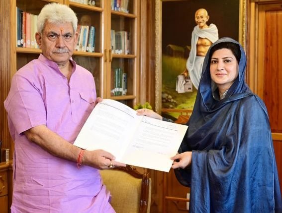 VC SKUAST- K, former Legislator & BJP ST Morcha delegation call on Lt Governor