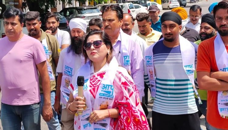 Stop harassing poor people on name of eviction drive: Namrta 