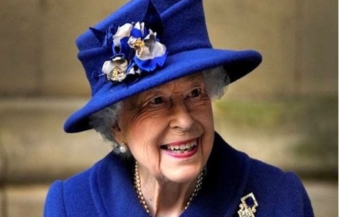 QUEEN ELIZABETH – A SCENE OF CREDIBILITY