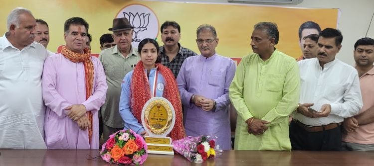 BJP felicitates medalists Shreya Gupta, Kartik Sharma